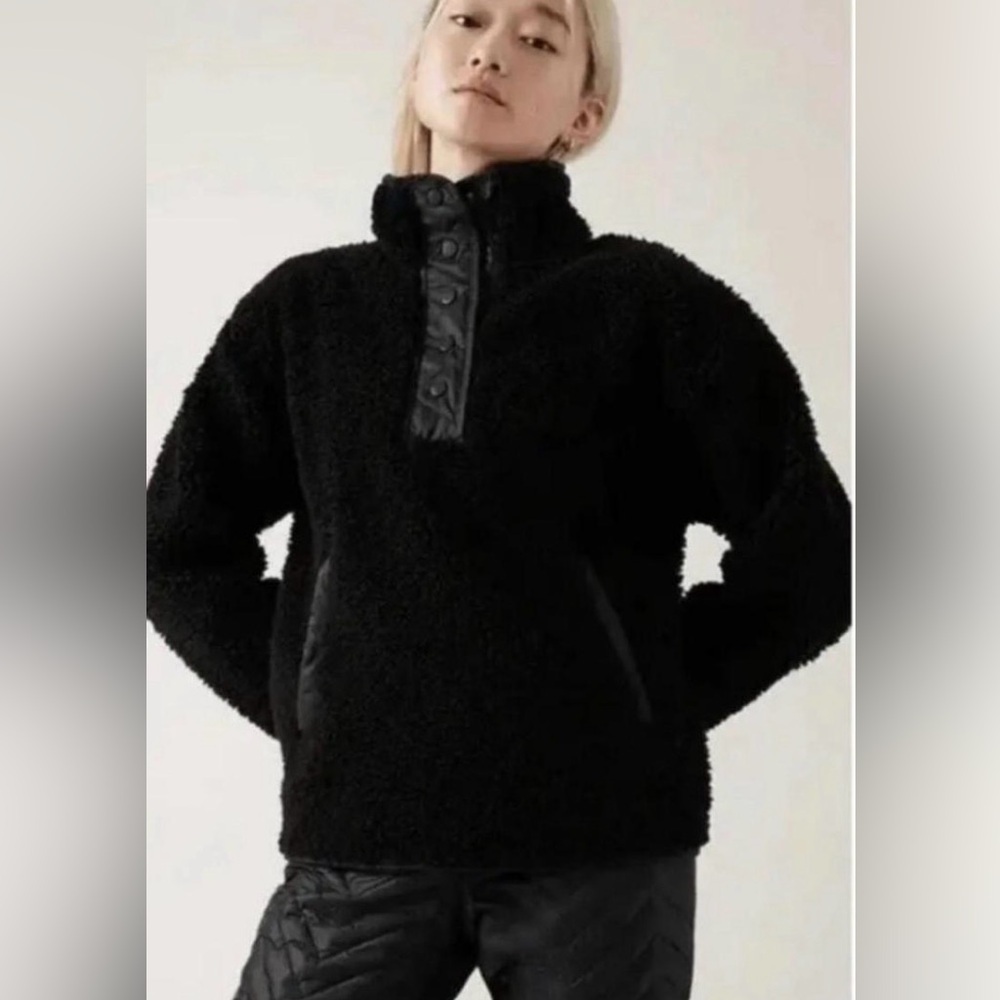 Athleta Cozy Sherpa Snap Sweatshirt- Black- Women’s Medium